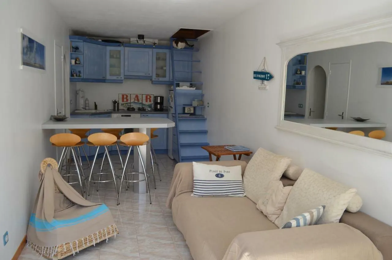 Coquette Maisonnette Centre Ville La Londe Les Maures contacts